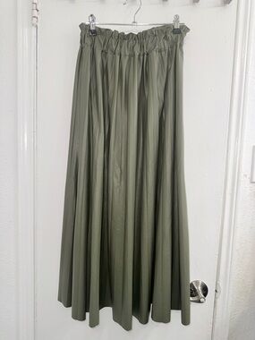 Patty Kim green olive pleated maxi skirt size S